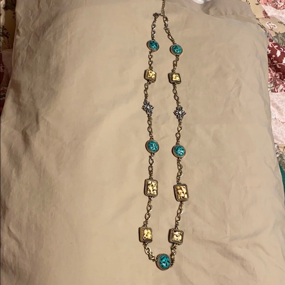 Reversible necklace